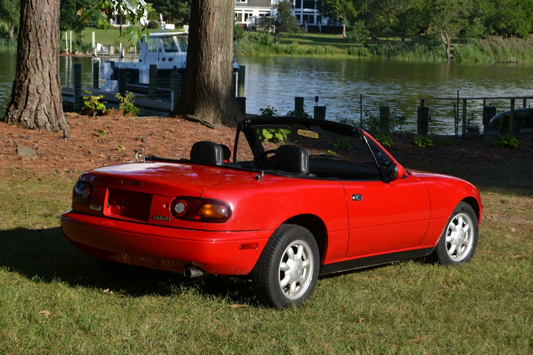 Les cabriolets ensoleillés : Comment vivre une expérience de conduite inoubliable sous le soleil ?